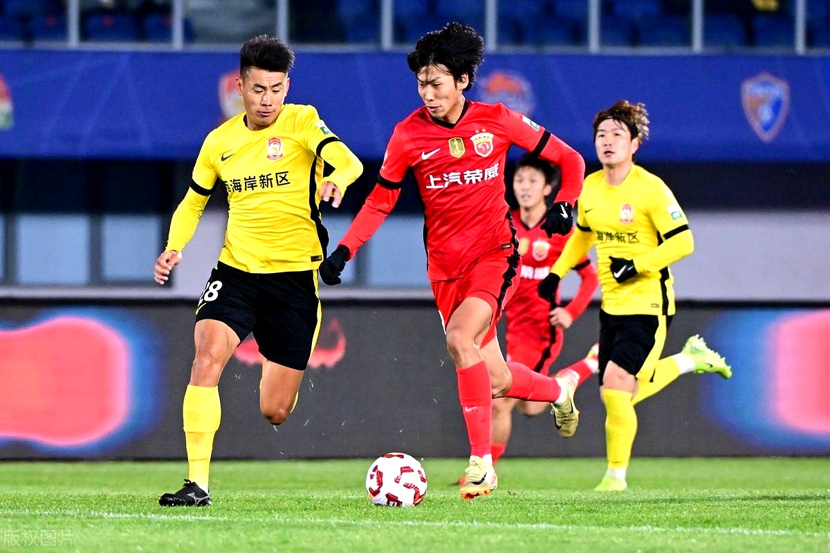 上海海港发布备战花絮；赛后更衣室发声；足总杯任务艰巨；医务组通报恢复