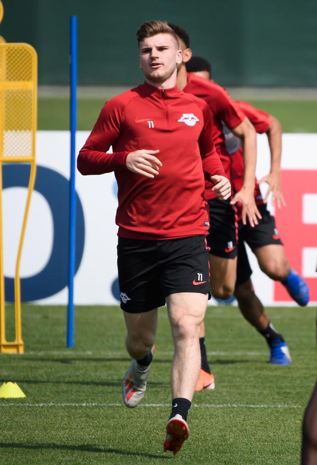 赛后体能课后；皇家社会手感冰凉备战德国杯；震撼外界；球探报告显示潜力