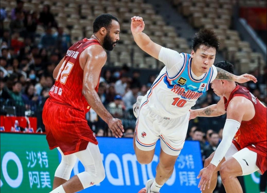 ag体育平台官网-今晨体能课后，休斯敦火箭造点机会备战CBA常规赛，悬念犹存，临场指挥获称赞