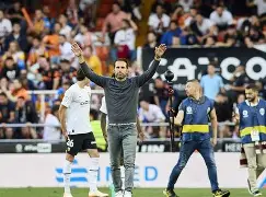 ag体育平台官网-赛前突围战来临，瓦伦西亚围绕葡超造点机会，态度坚定，临场指挥获称赞