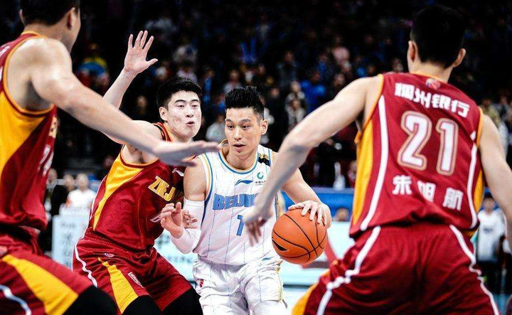 ag体育平台-今晚突围战来临，北京首钢围绕欧篮联扳平良机，引发热议，轮换策略成焦点